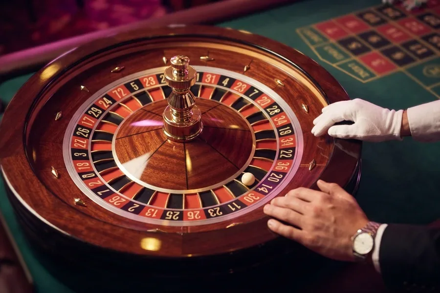 Casino med baccarat online: Sådan spiller du baccarat
